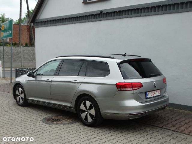 Volkswagen Passat 1.6 TDI SCR BlueMotion Trendline - 5