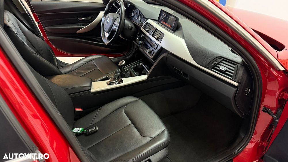 BMW Seria 3 316i Touring - 8