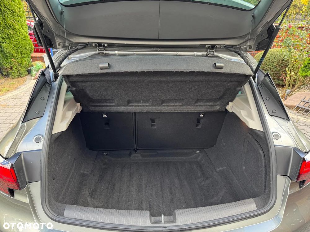 Opel Astra - 25