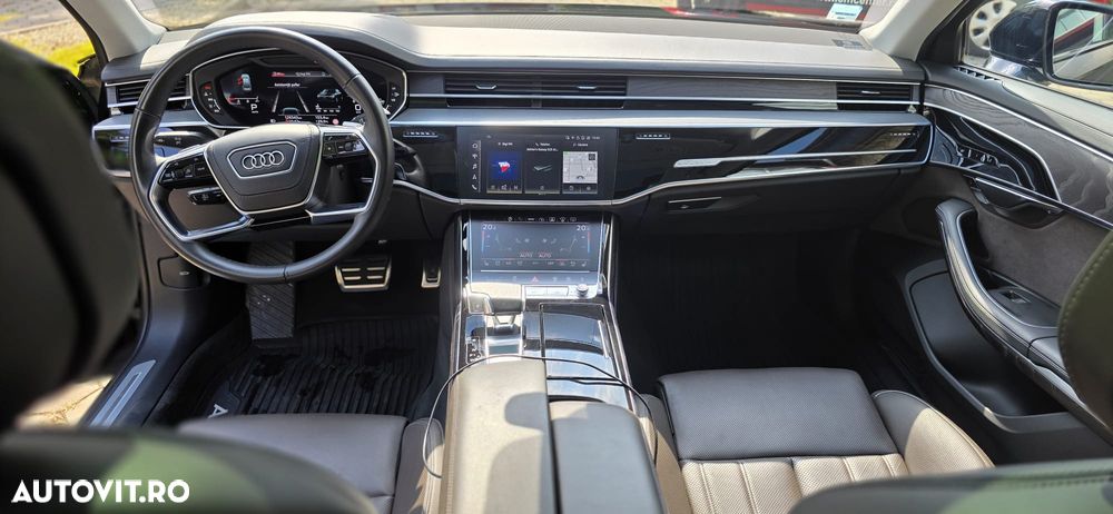 Audi A8 - 7