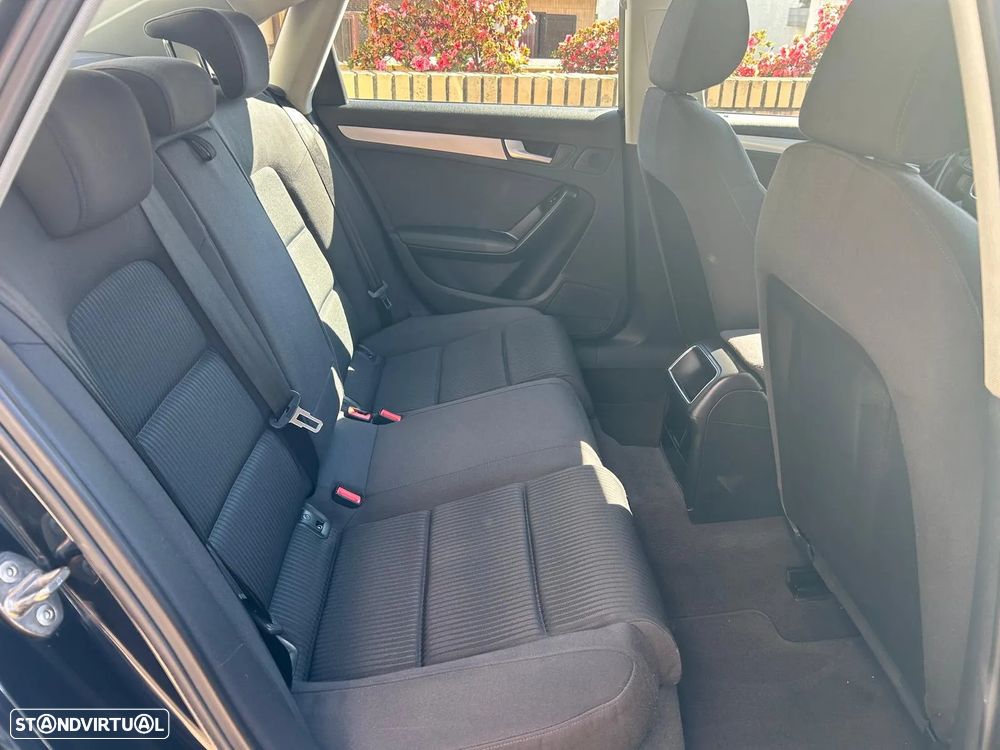 Audi A4 2.0 TDI Advance - 18