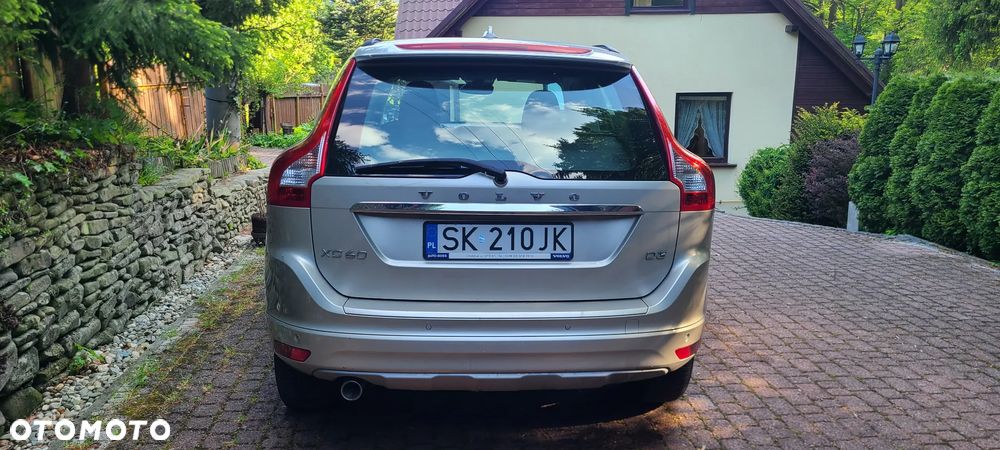 Volvo XC 60 D3 Momentum - 3