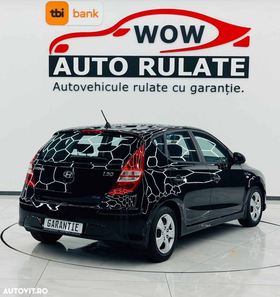 Hyundai i30 1.6 CRDI blue Classic - 4