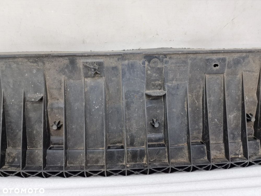 SKODA FABIA 3 III LIFT 18- OSŁONA / PŁYTA POD ZDERZAK PRZEDNI PRZÓD , NR 6V0807611B , NR AUKCJI OSŁ641 - 10
