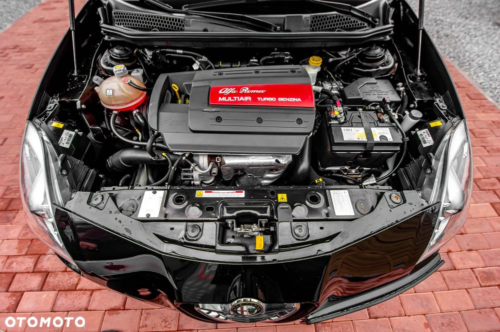 Alfa Romeo Giulietta 1.4 TB 16V Multiair Turismo - 16