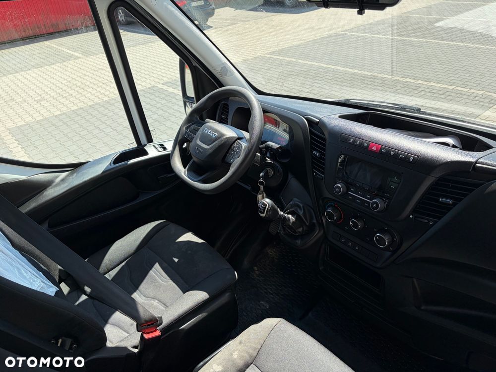 Iveco DAILY 35C14 2.3 HPI KONTENER 8 PALET WINDA KLIMA - 8