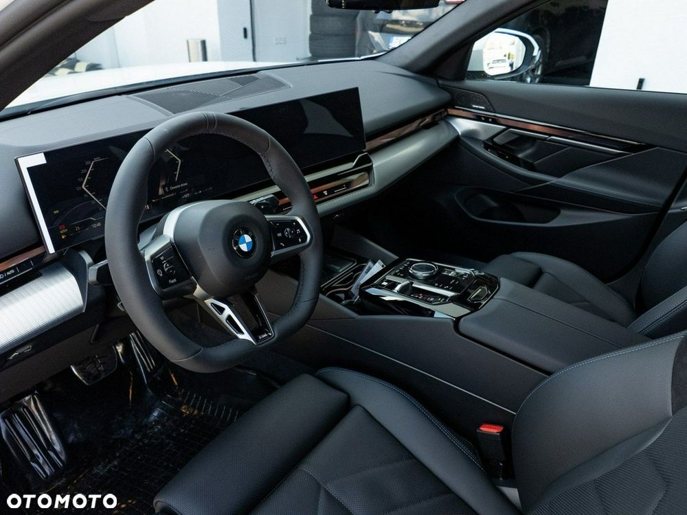 BMW Seria 5 - 16