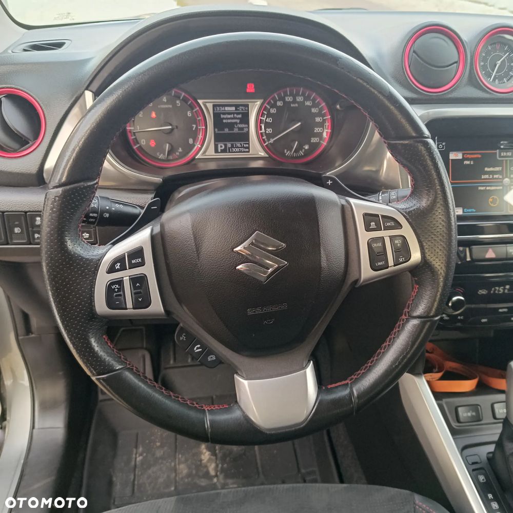 Suzuki Vitara 1.4 Boosterjet Premium 4WD - 11