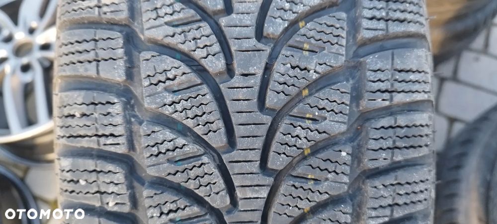 225/65/17 bridgestone blizzak lm80 evo - 1