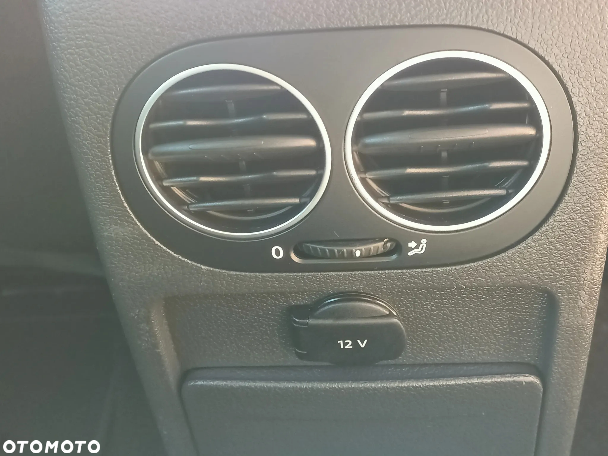 Volkswagen Golf Plus 1.4 TSI Style - 25