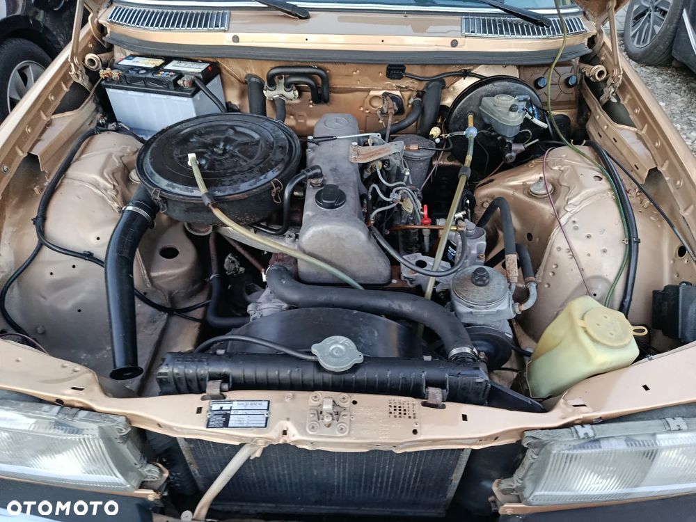 Mercedes-Benz W123 - 9