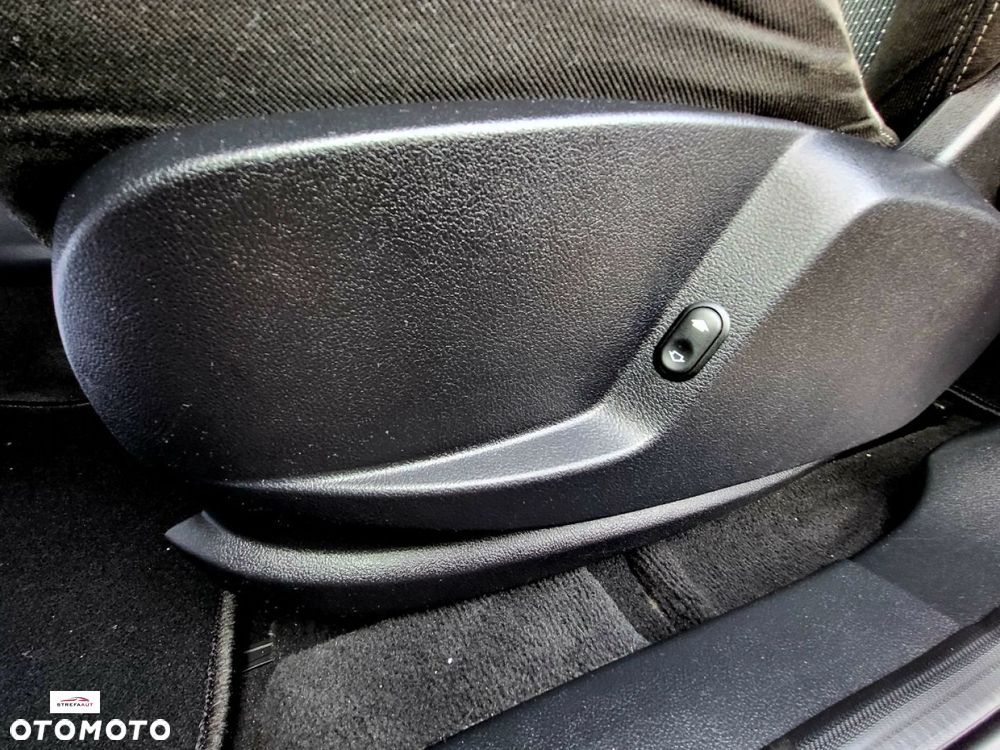 Ford S-Max - 20