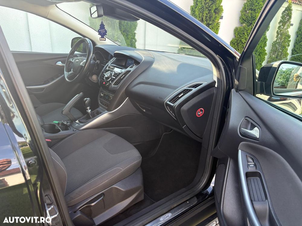 Ford Focus 1.0 EcoBoost Start Stop Titanium - 6