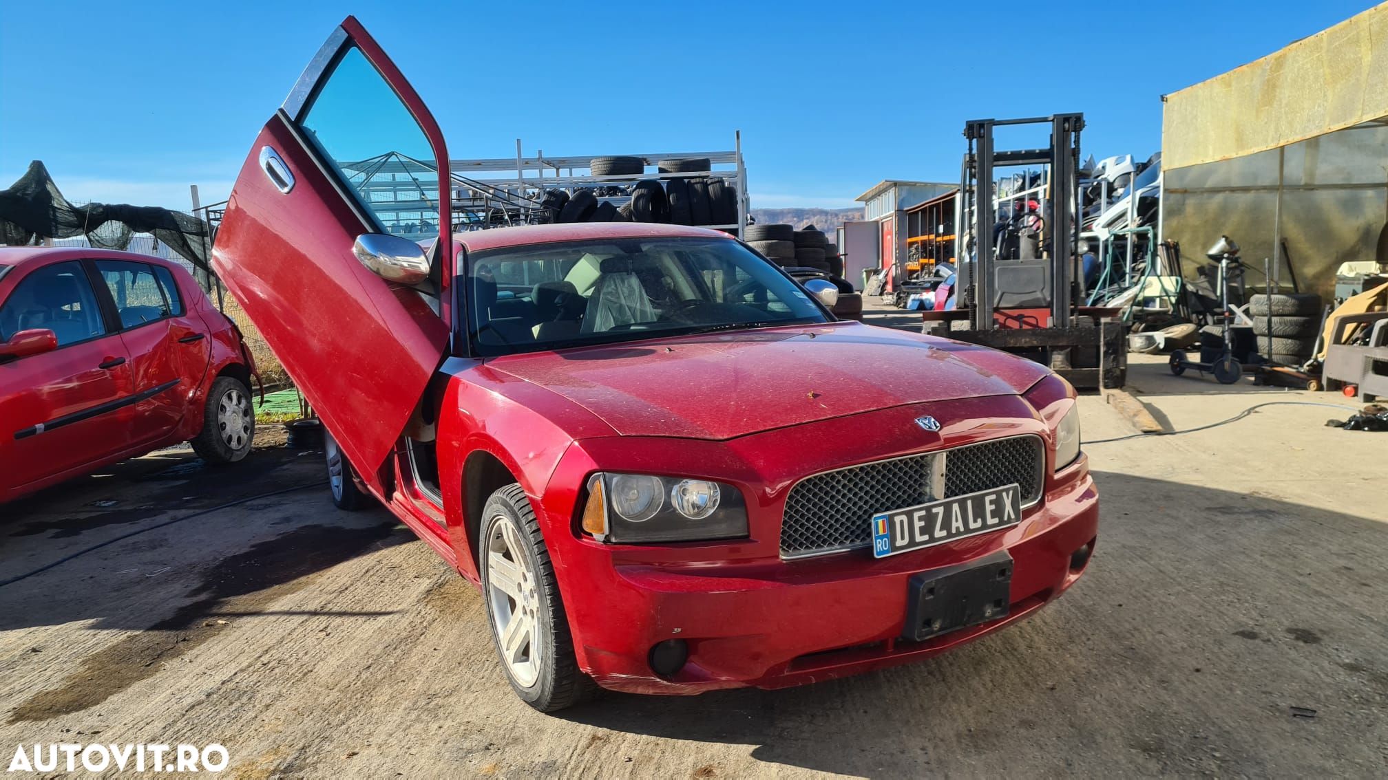Dezmembrari Dodge Charger 2.7 i 2007 - 1
