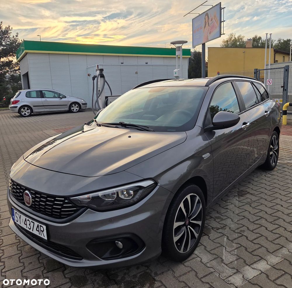 Fiat Tipo 1.4 T-Jet Lounge - 1