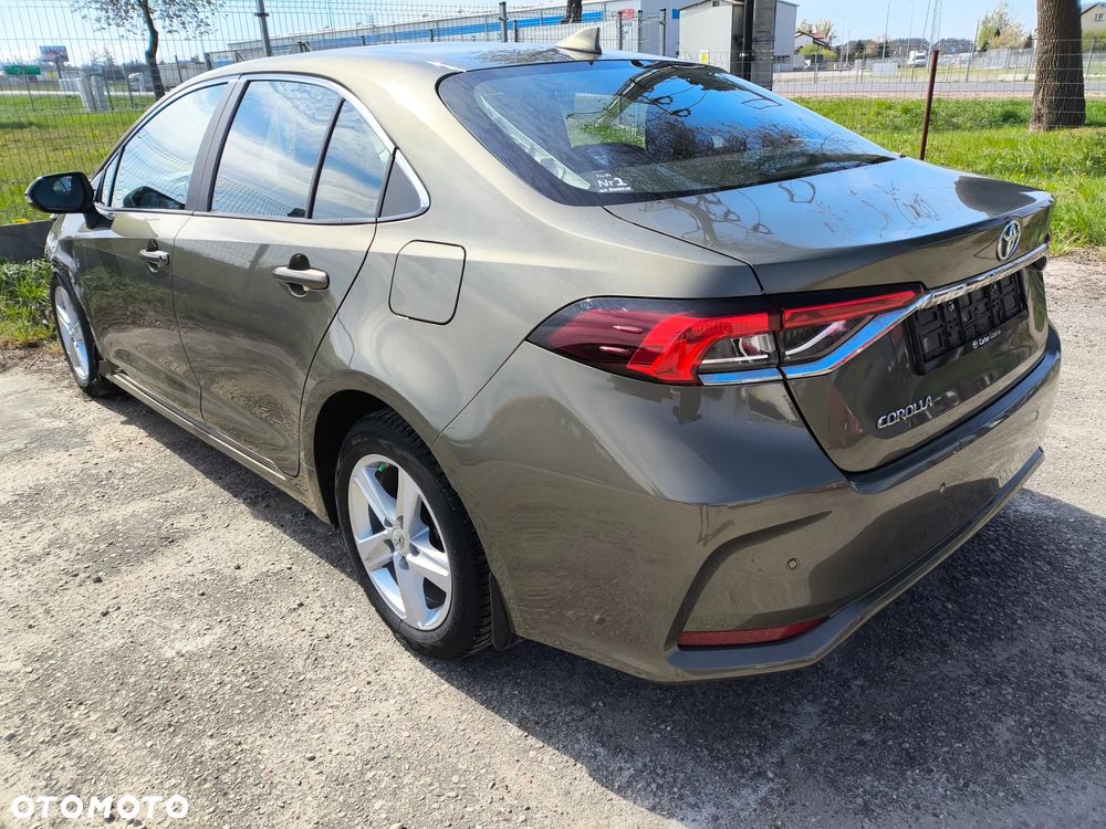 Toyota Corolla 1.6 Executive - 7