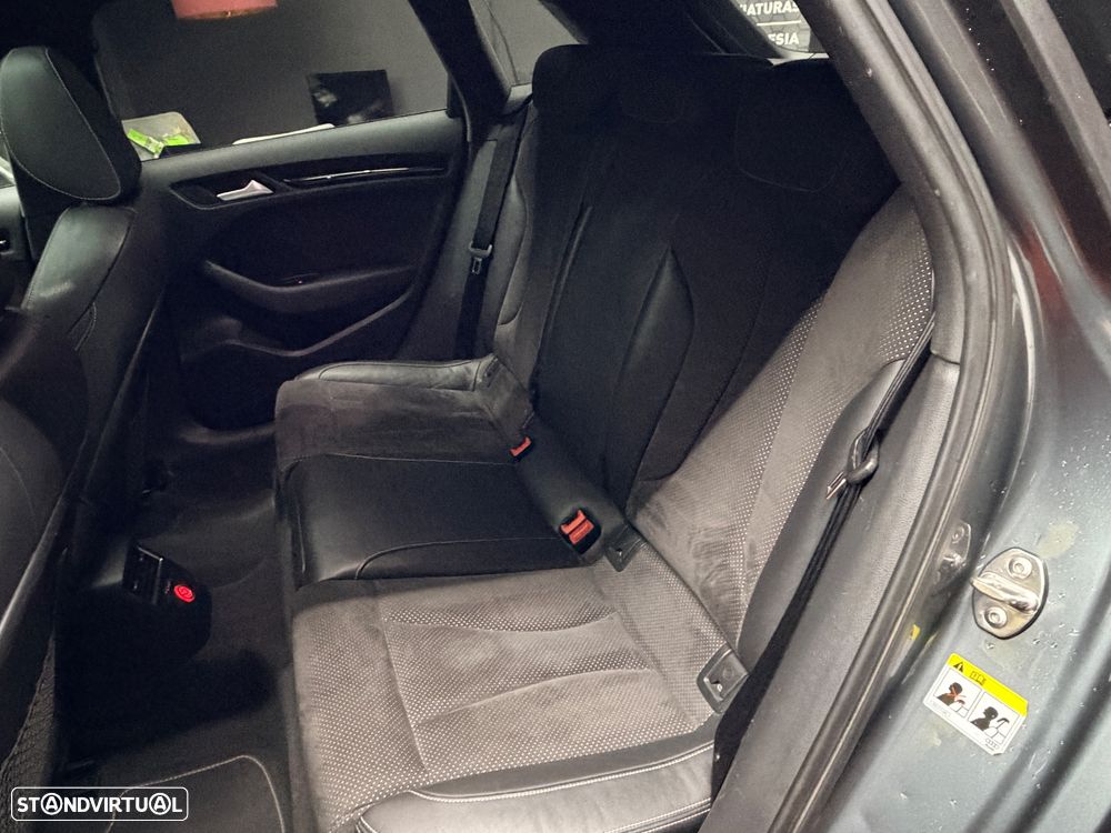 Audi A3 Sportback 2.0 TDI S line Sport Pack - 26