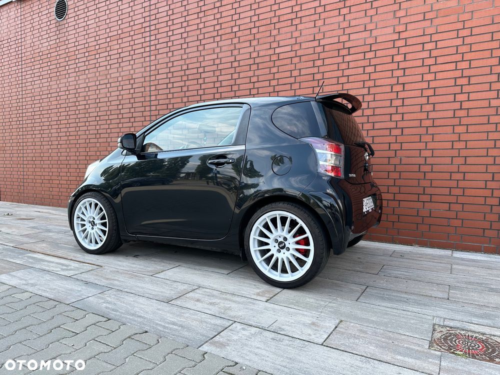 Toyota iQ 1.33 Plus - 16