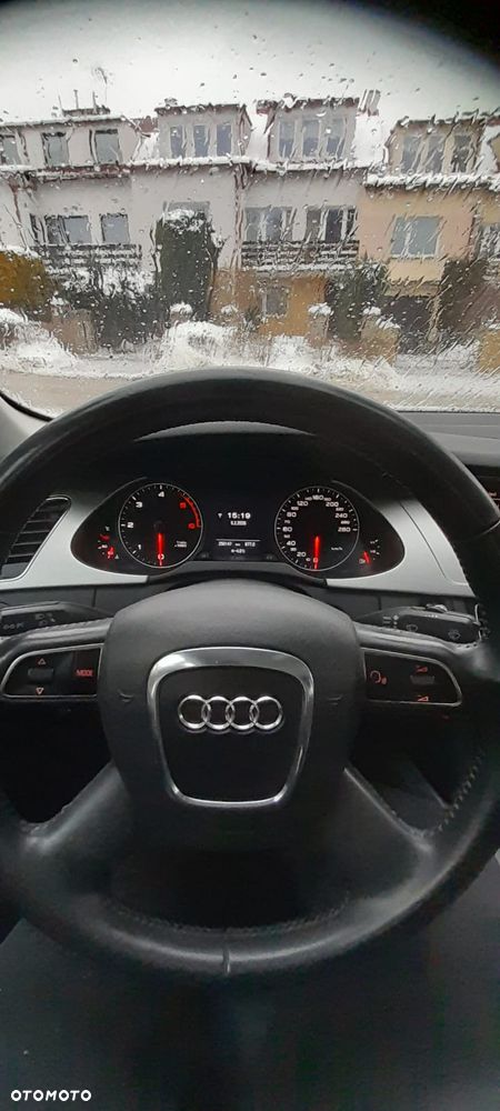Audi A4 Limousine 2.0 TDI - 13