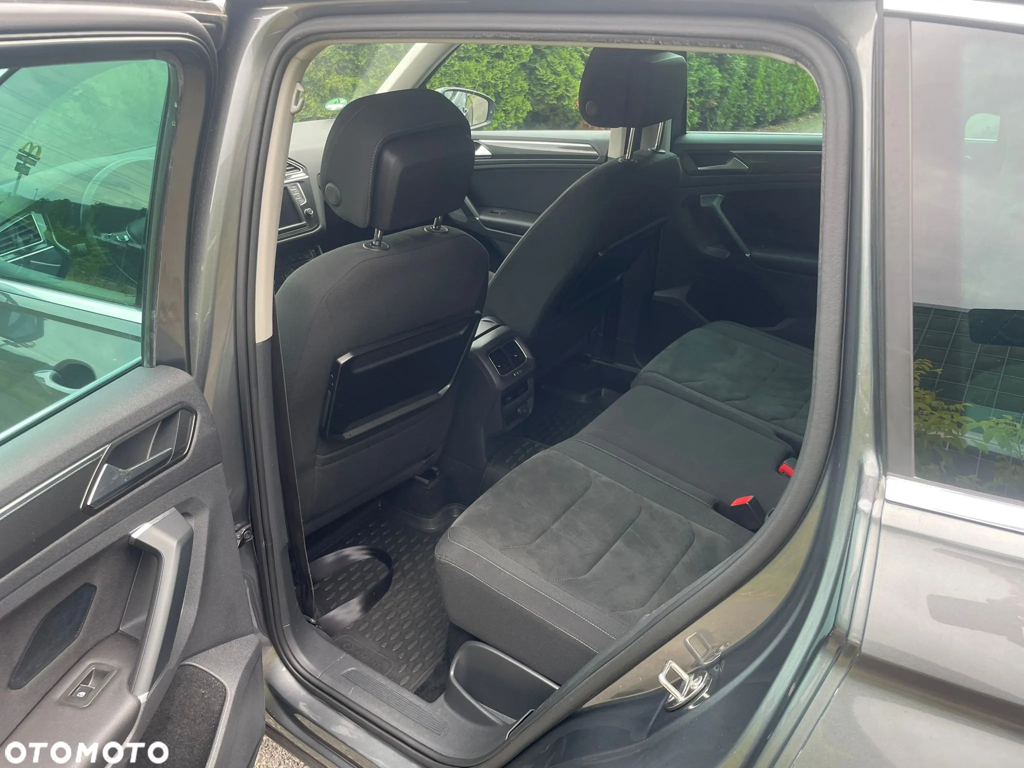 Volkswagen Tiguan 2.0 TSI 4Mot Life DSG - 10