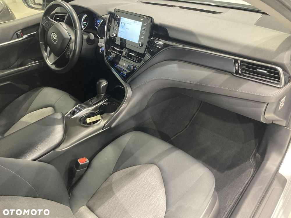 Toyota Camry 2.5 Hybrid Comfort CVT - 9