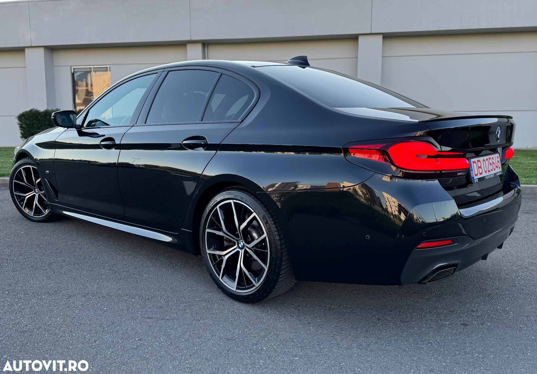 BMW Seria 5 520d AT MHEV - 10