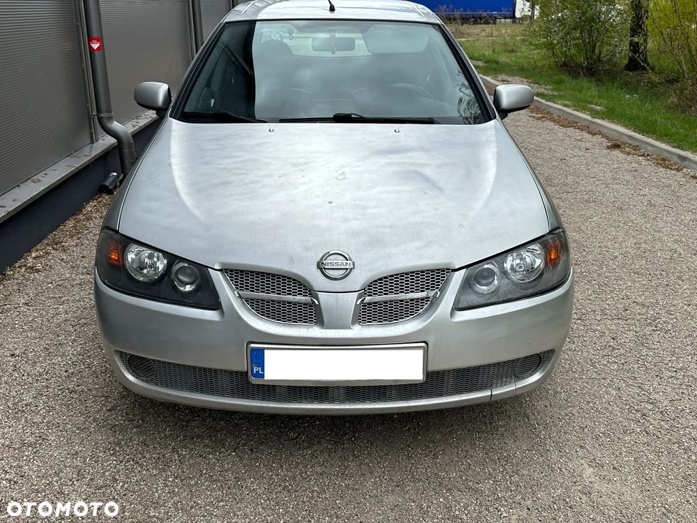 Nissan Almera - 3