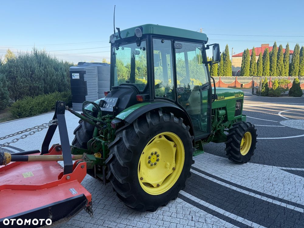 John Deere 5510N - 3