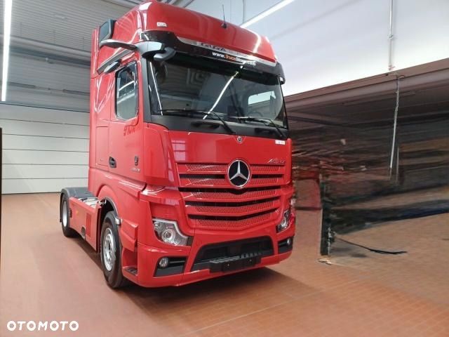 Mercedes-Benz Actros 18.45 Giga Space ! Stan idealny! - 2