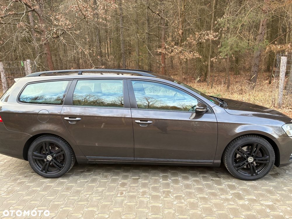 Volkswagen Passat 1.6 TDI BlueMotion - 8