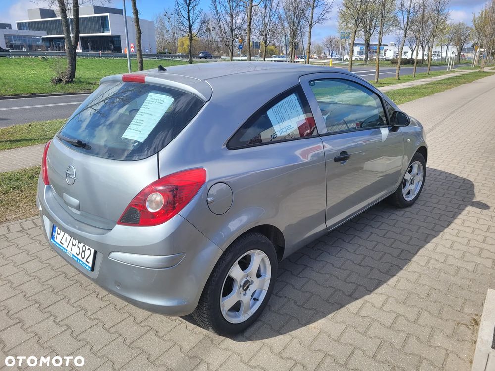 Opel Corsa 1.2 Edition - 4