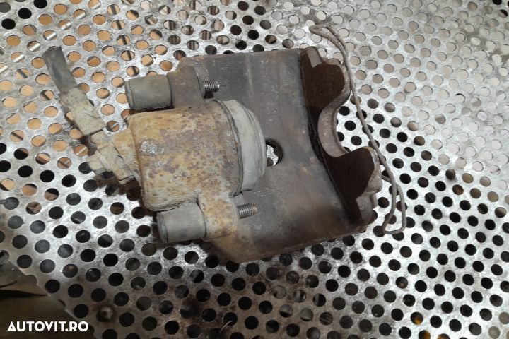 Etrier fata dreapta Volkswagen VW Passat B6 [2005 - 2010] Sedan 4-usi - 4