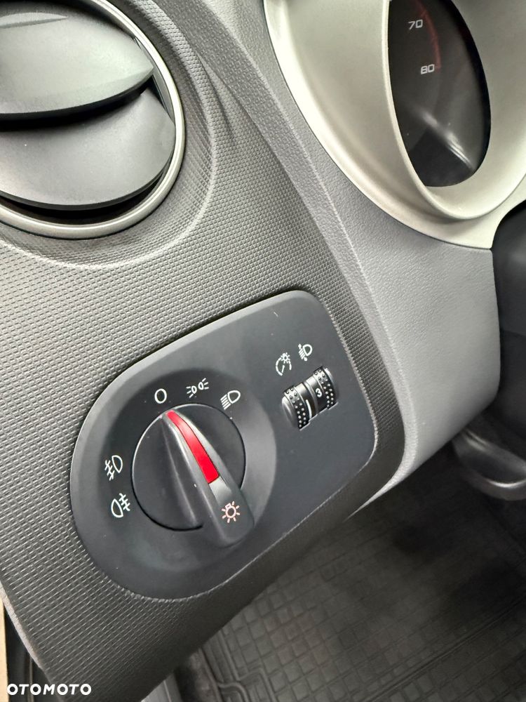 Seat Ibiza 1.4 16V Style - 23