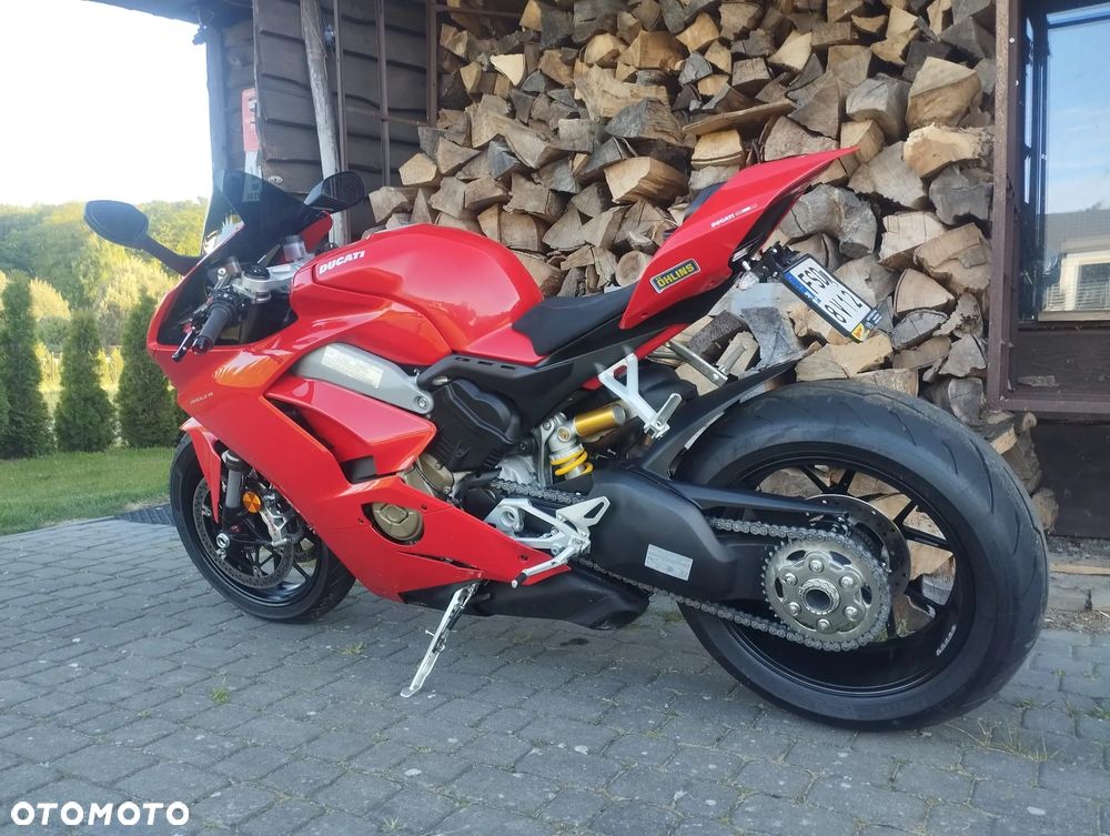 Ducati Panigale V4 - 7