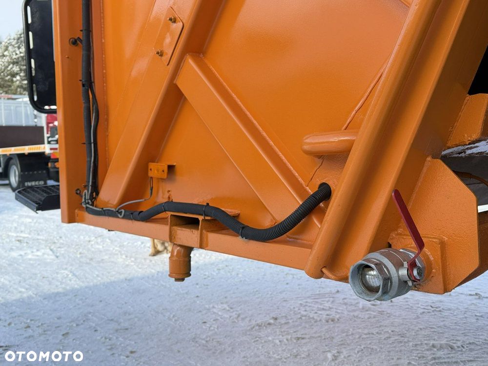 DAF LF 55.300 Śmieciarka Komunal Partner KP 16V Mały Przebieg - 17