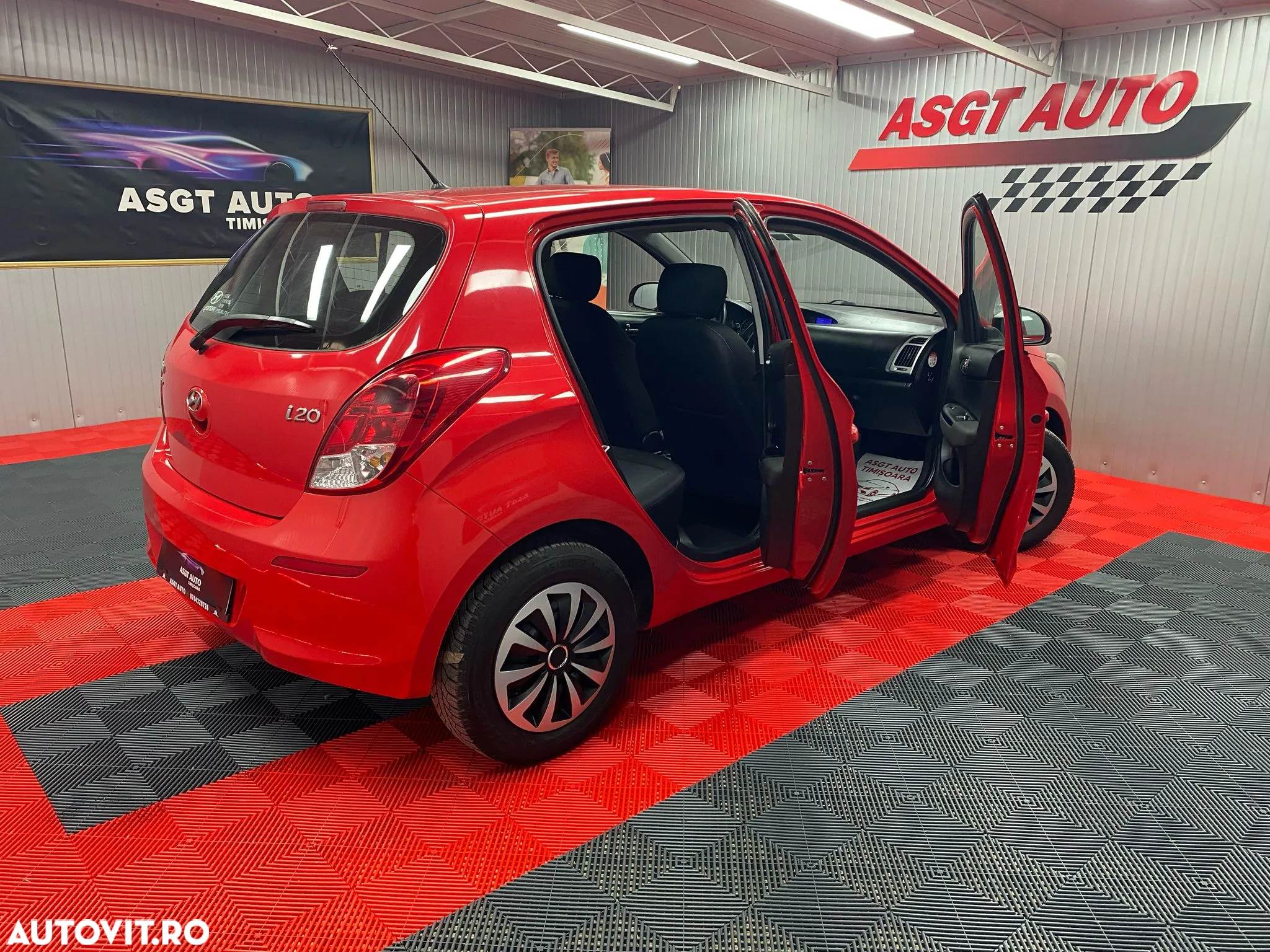 Hyundai i20 - 19