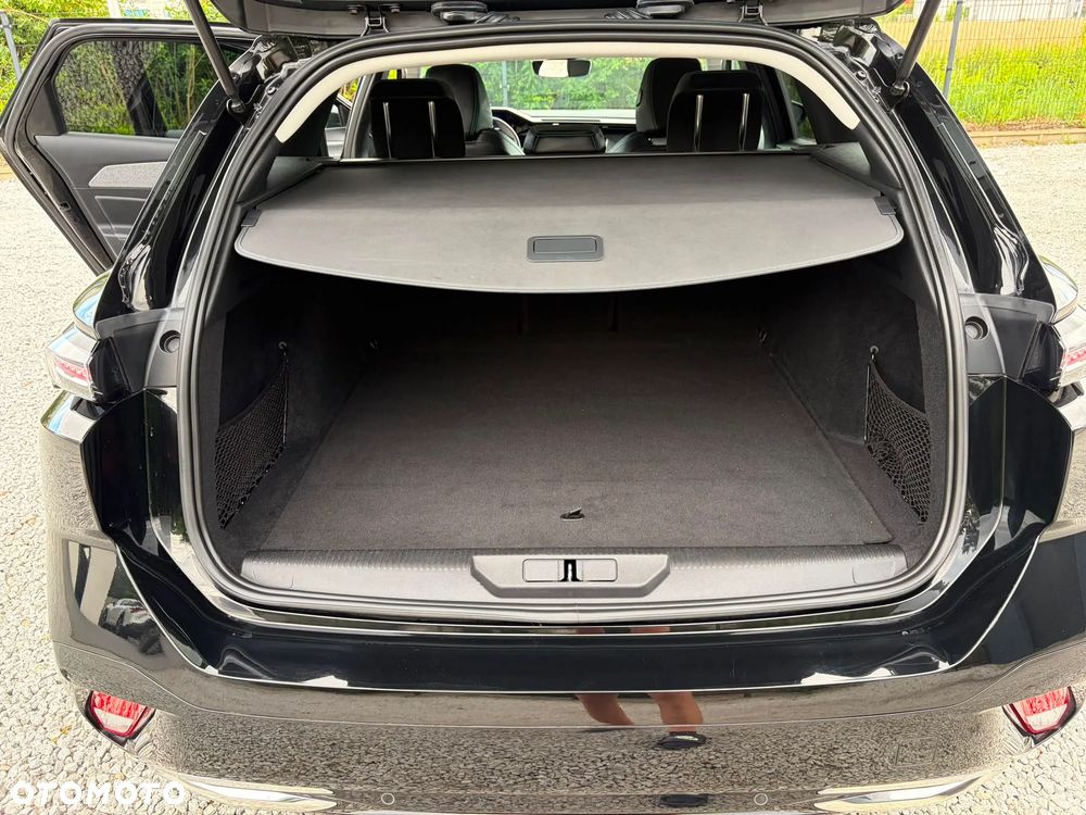 Peugeot 308 1.6 Hybrid PHEV Allure Pack EAT8 - 37