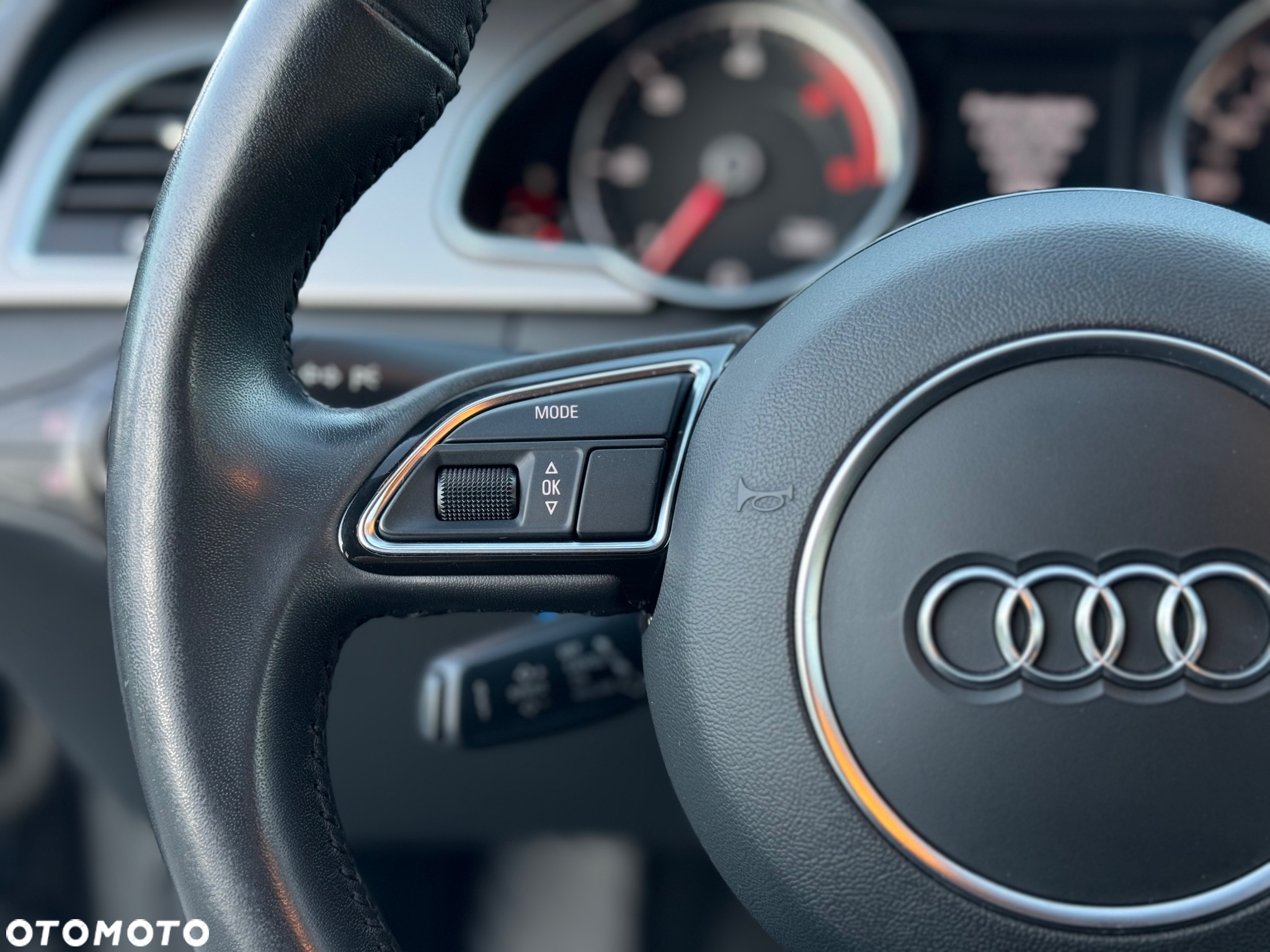 Audi A5 2.0 TDI Multitronic - 24