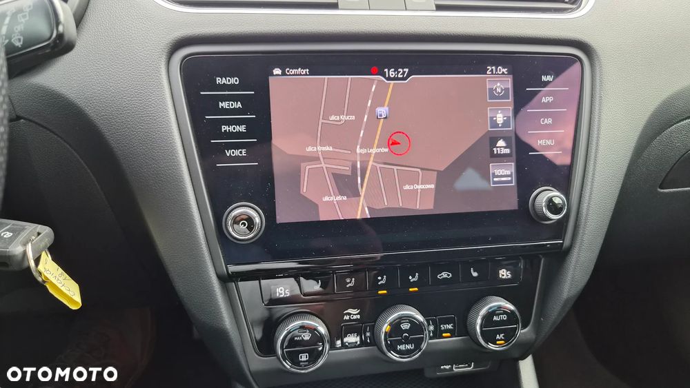 Skoda Octavia 2.0 TDI DSG RS - 17