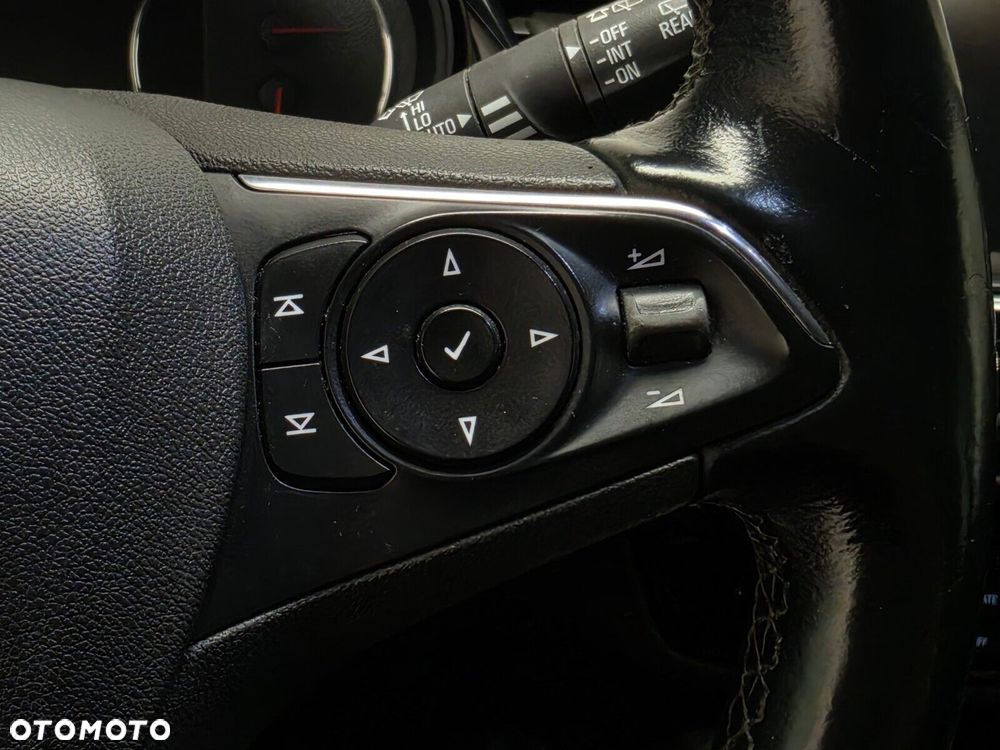 Opel Insignia - 14