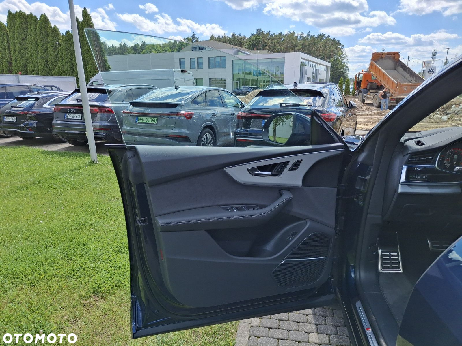Audi Q8 - 14