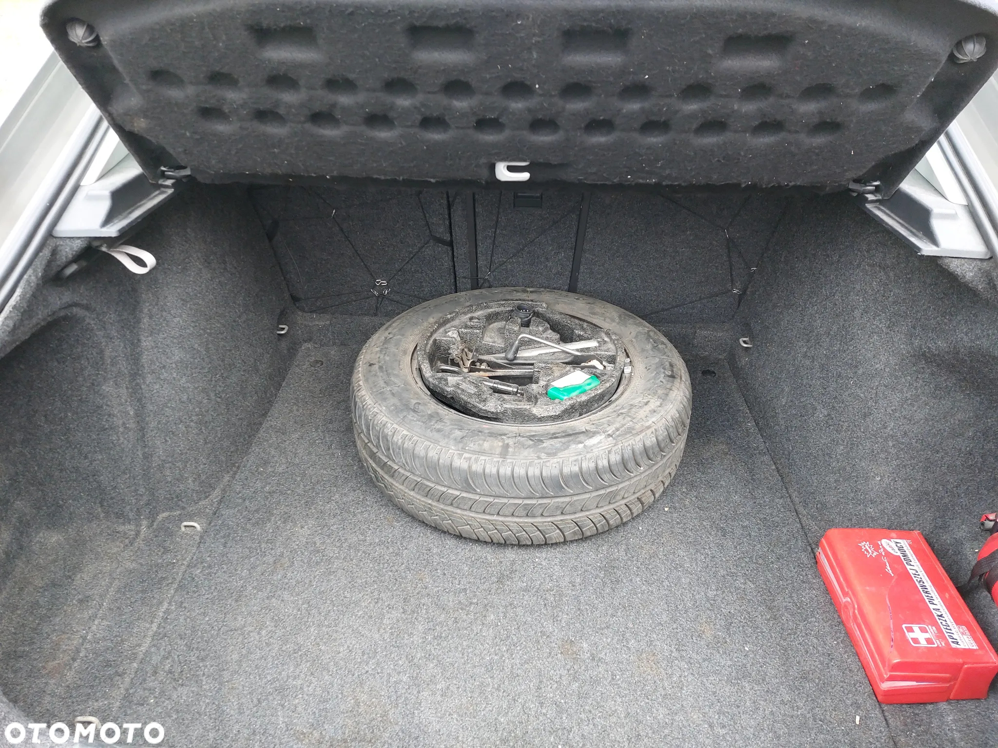 Skoda Octavia 1.6 FSI Elegance - 3