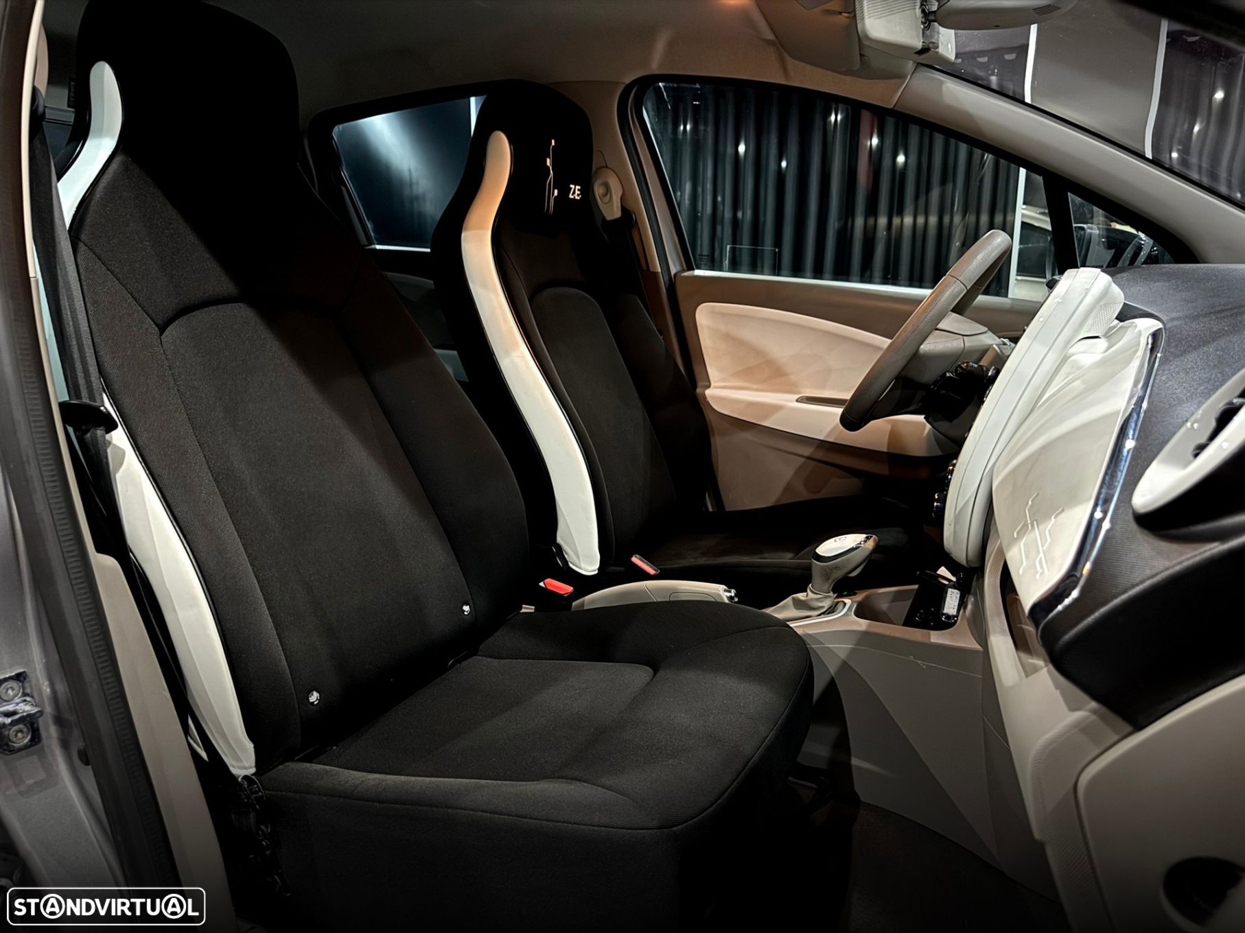 Renault Zoe - 24