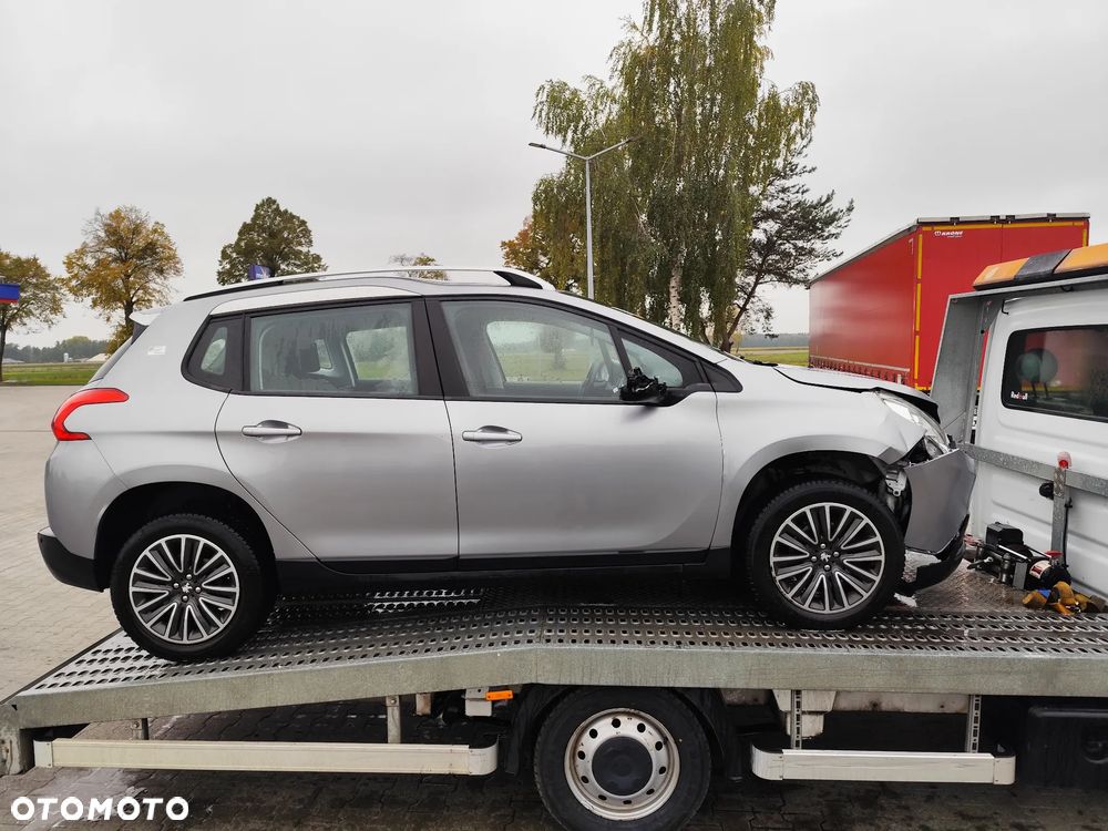 Peugeot 2008 PureTech 82 Active - 6