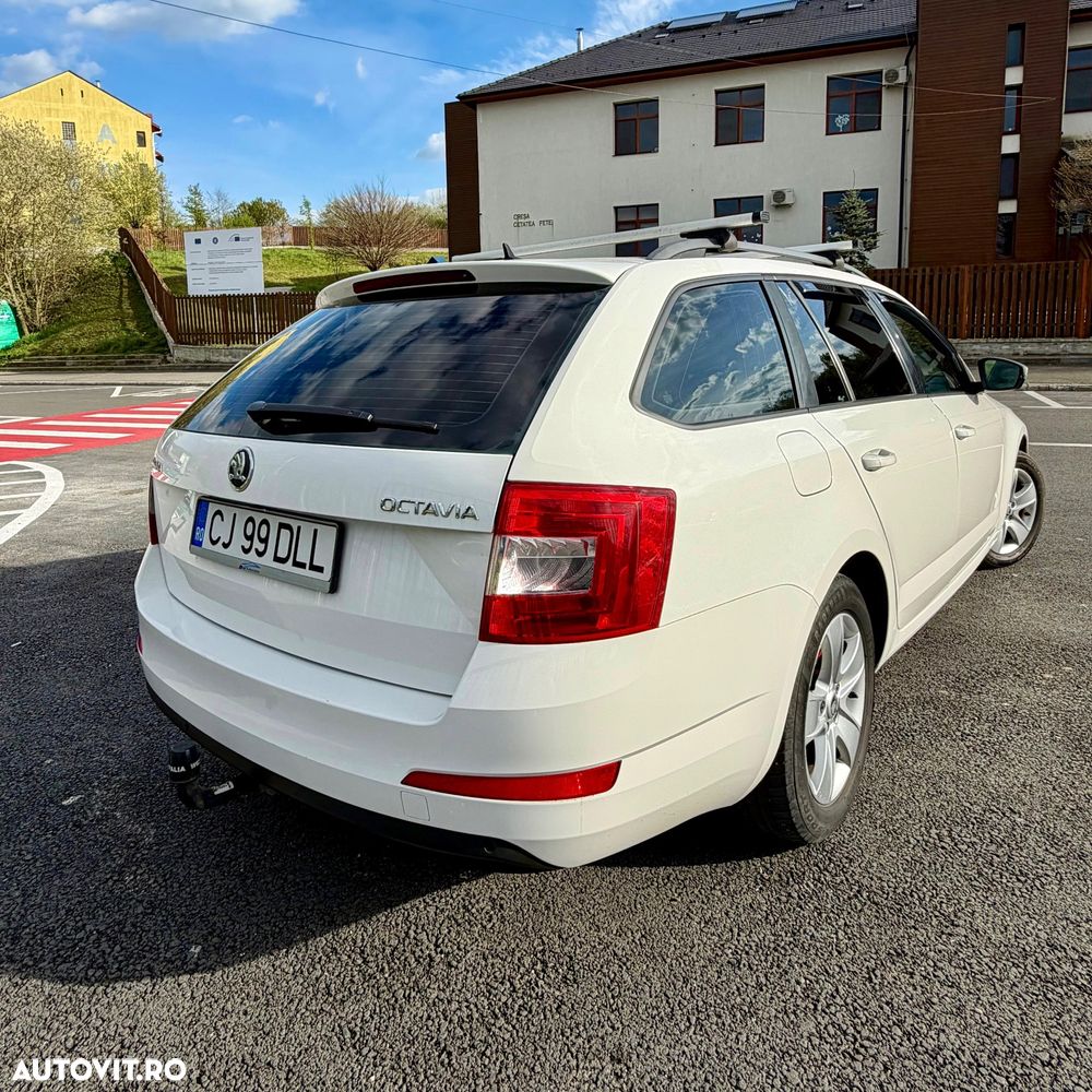 Skoda Octavia 1.6 TDI (Green tec) DSG Ambition - 2
