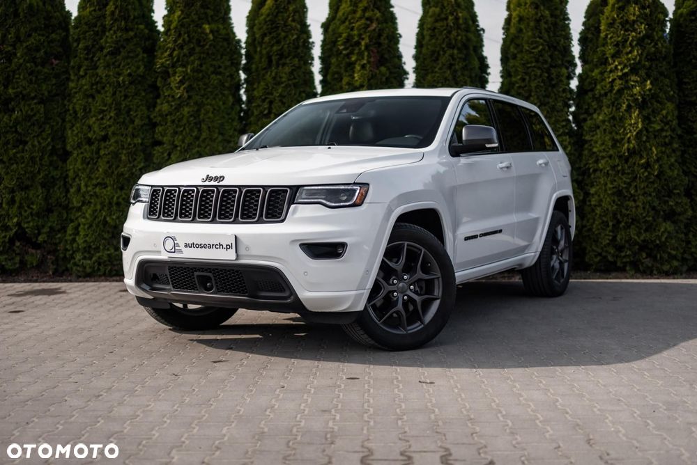 Jeep Grand Cherokee - 1