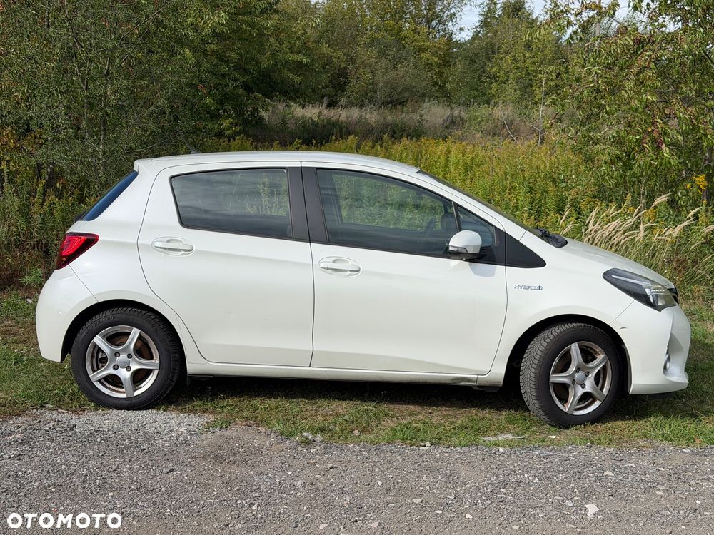 Toyota Yaris - 8