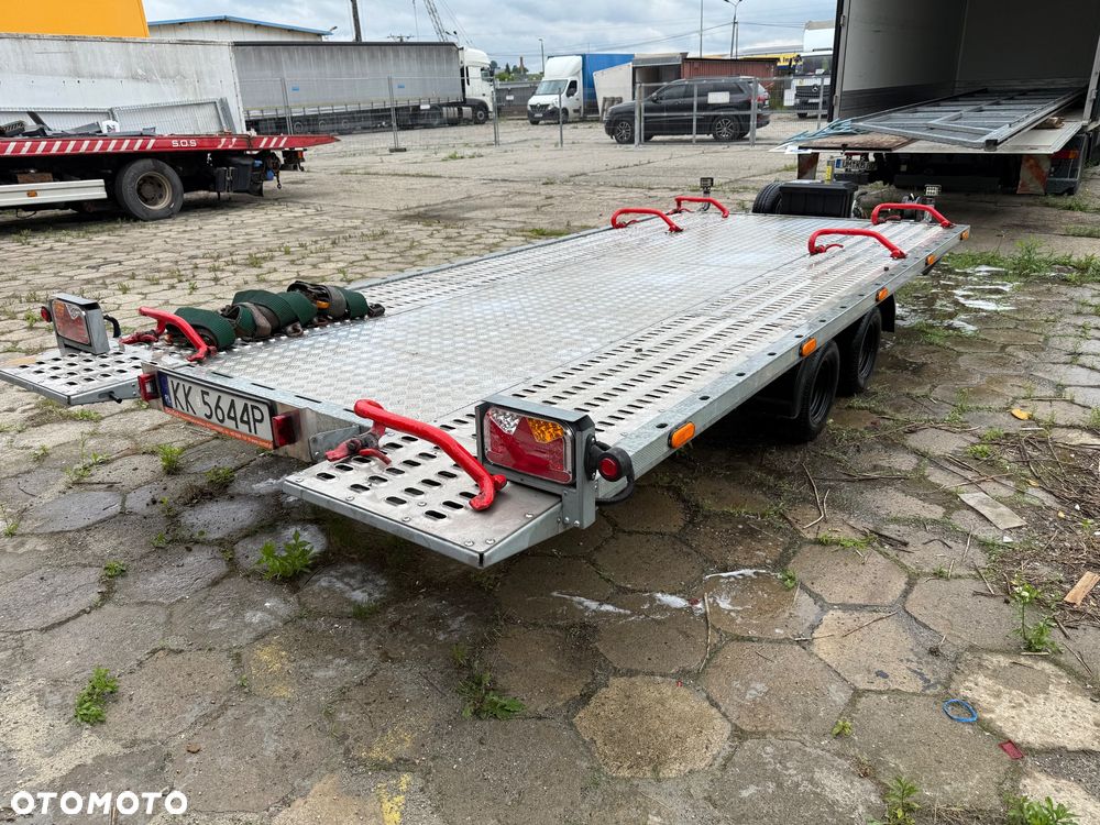 Lorries S222 - 1