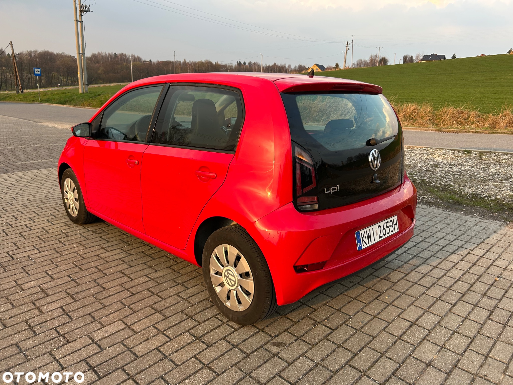 Volkswagen up! 1.0 Beats - 6