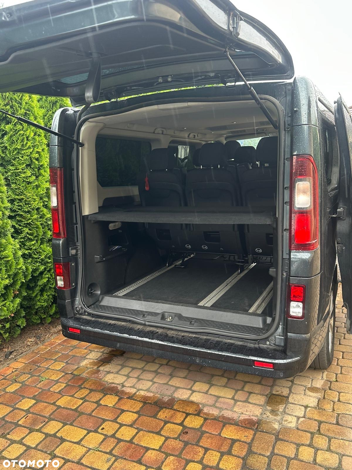 Opel Vivaro L2H1 2,9t Edition Business - 4